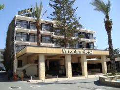 Veronica Hotel