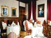 Chateau de Sissi Hotels in Paluel