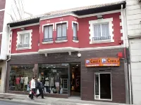 Pensión Jade Hotels in Castro Urdiales