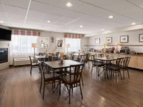 Travelodge by Wyndham Fort McMurray Hotels in Fort McMurray