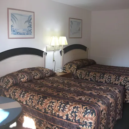 Scottish Inn and Suites Perry