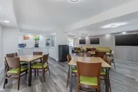 Days Inn & Suites by Wyndham Orlando East UCF Area Hotels in Union Park