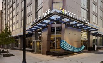 Hyatt Place Arlington Courthouse Plaza