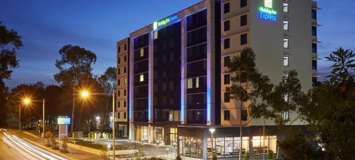 Holiday Inn Express SYDNEY MACQUARIE PARK by IHG Hotéis em Sydney
