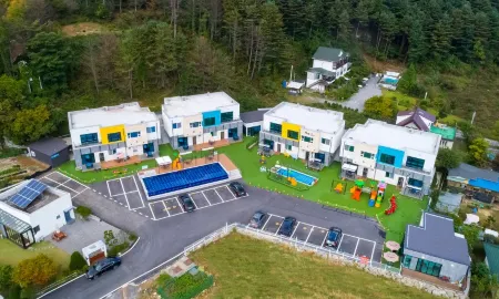 Gapyeong Lala Kids Pool Villa Отели рядом с достопримечательностью «Edelweiss»