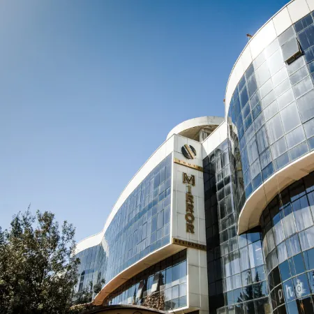 Отель Mirror Residence