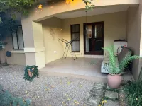 Quiet, Very Specious Apartment in Dainfern Hotel in zona Dainfern