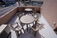 Kotobuki House 3F Building with Sky View Terrace Hotels in Tsuru