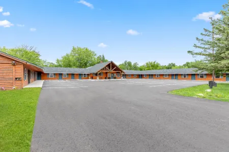 River View Lodge Отели в г. Эйткин