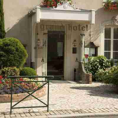 Grand Hôtel de Solesmes Hotel Exterior