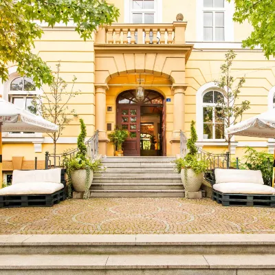 Boutique Hotel Krone Munich Các khách sạn gần Ga trung tâm Munich