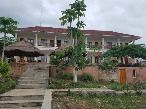 Mario Hotel and Cafe Hotels in Ramma Dana