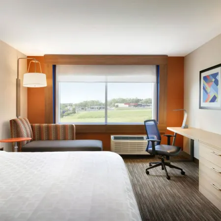 Holiday Inn Express & Suites OMAHA DOWNTOWN - OLD MARKET by IHG Отели рядом с достопримечательностью «Объединенная Галерея Художников»