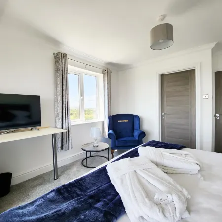 Sea View - 1 Bed Suite - Ocean Breeze - Port Eynon