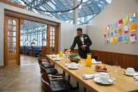 Crowne Plaza ATLANTA PERIMETER AT RAVINIA by IHG - breakfast