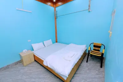 Hà Châu Homestay Các khách sạn gần Vành móng ngựa