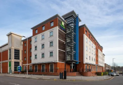 Holiday Inn Express Stevenage Hotels in Stevenage