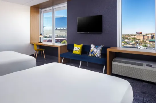 Aloft Tempe