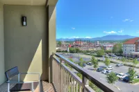 Courtyard Pigeon Forge - Mountain view