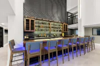 Latitude Suites Tinton Falls Eatontown/BW Premier Collection Hôtels à : Eatontown