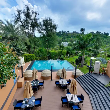 Chacha Inn the Garden Retreat