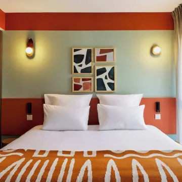 ホテル LIGO バイ ハッピーカルチャー ロンシャン宮殿周辺のホテル