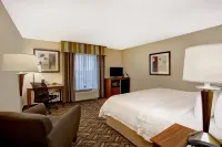 Hampton Inn-DeKalb (Near the University) Hotels in DeKalb Township