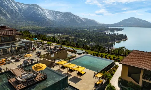 ทัช ดาล วิว ศรีนาการ์