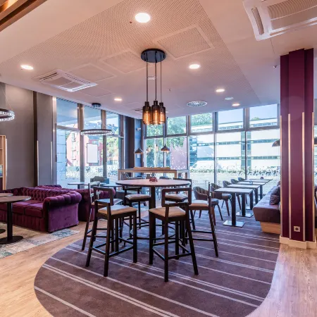 Premier Inn Koln City Sud Отели рядом с достопримечательностью «Станция (Cologne) Köln Messe/Deutz »