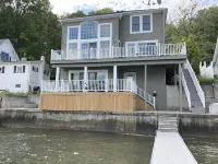 Relax Lakeside at Our Spacious Geneseo House on  Conesus Lake Hotels in Livingston County