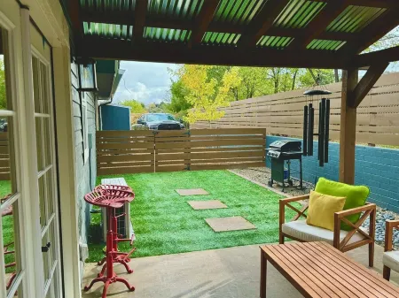 Pauper's Palace Отели в г. Явапаи