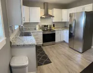 Spacious 4 bedroom cottage near Current River