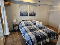 Swain Hill Hideaway Offers Beautiful Ski Area View. Accommodates 4 Guests.