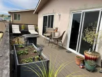 Upstairs retreat with ocean views!