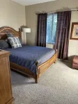 Quiet, luxury with a view on the Las Colinas Golf Course