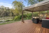 Dream River Cabin Các khách sạn gần Sunset Falls