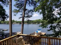 Lake front cottage with dock