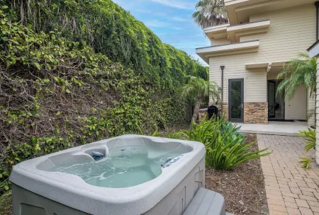 Ocean View Del Mar Beach Home w/ Jacuzzi!