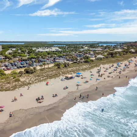 "Pelican Nest"Private Beach & Bay access & Pool 4bedroom 3bath