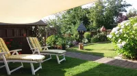 Quiet Non smoking apartment (approx 80sqm Located right on the edge.