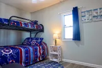 2BR Cabin on Lake w/ Beach, Boat Dock in Protected Channel, & 74ft Viewing Dock