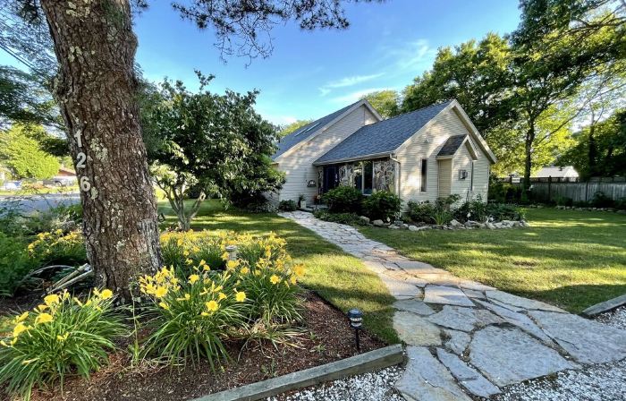 Sea salt cottage on the West Island
