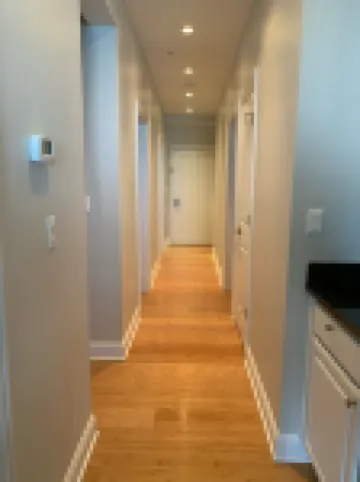 Lakefront Luxury 2Br/2Ba Condo/Beach/Indoor Pool/Private Balcony-Rent 2/3rd Free