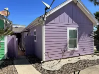 Beautiful Coastal Cottage with two Lagoon Pools