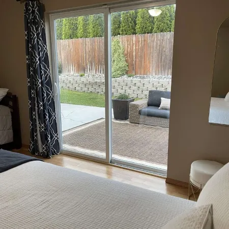 Family & Group friendly home w/ large hammock & game room near Leavenworth!