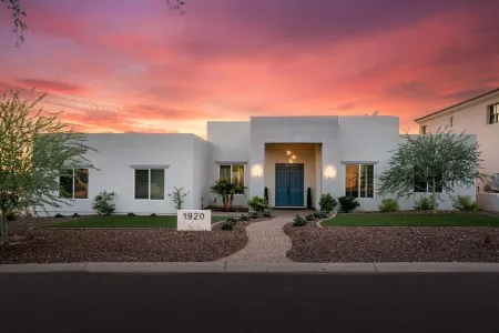 BILTMORE BLISS→Rooftop w/ Mountain/City View, Pool Отели рядом с достопримечательностью «Пистева Пик»