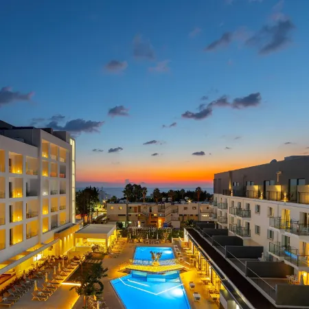 Anemi Hotel & Suites