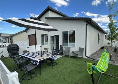 New Modern Home in Fruita Desert - Kokopelli House Hotels near The Vintage Common