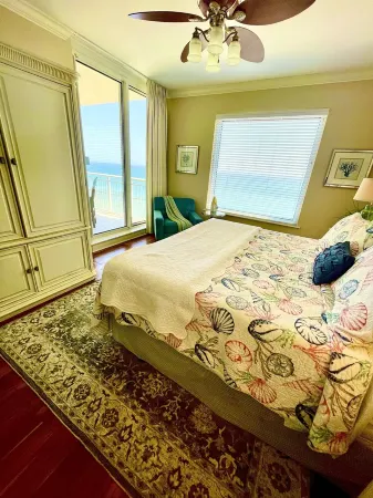 Indigo on the gulf- 1501, 3BR, 4 BA, CORNER, bonus den, 2312 Sq. Ft.