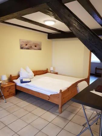 Welcome to our apartment "Schwanberg" Отели в г. Ипхофен